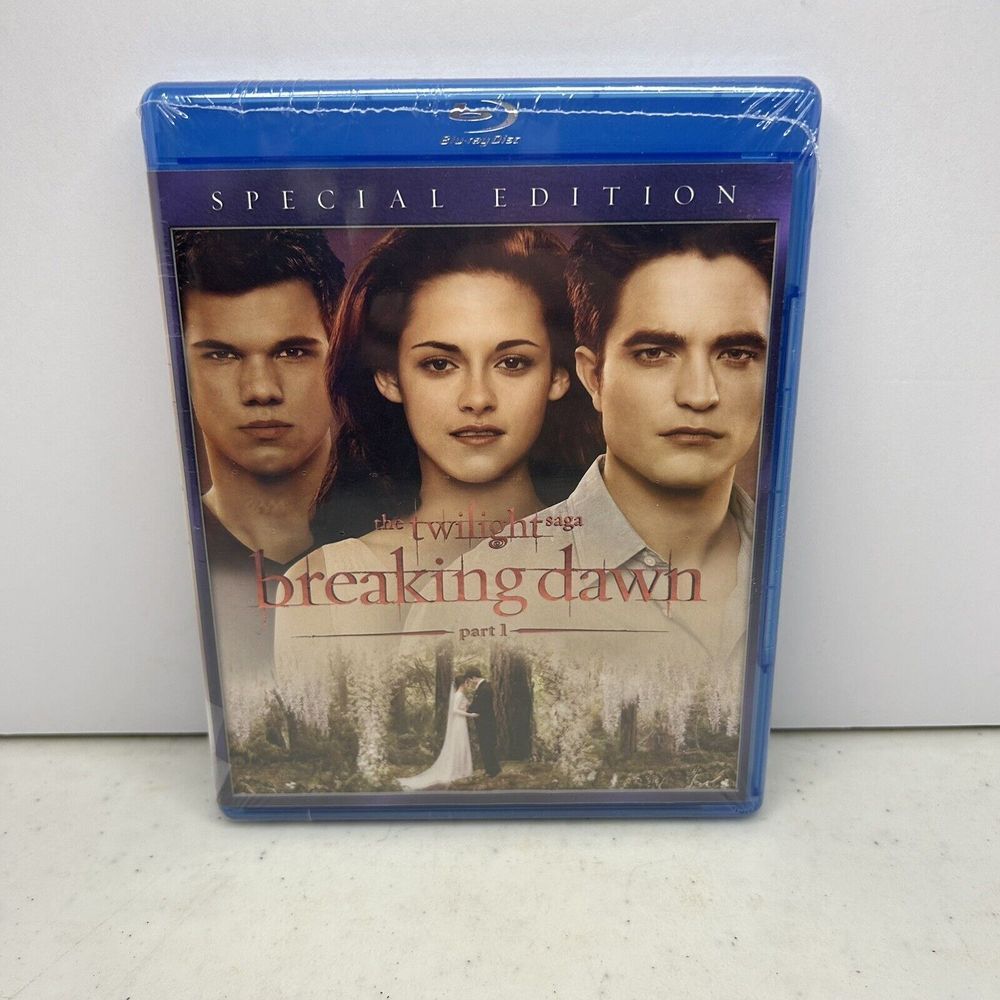 The Twilight Saga: Breaking Dawn, Part 1 (Blu-ray, 2011)